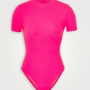 FITS EVERYBODY T-SHIRT BODYSUIT XXS